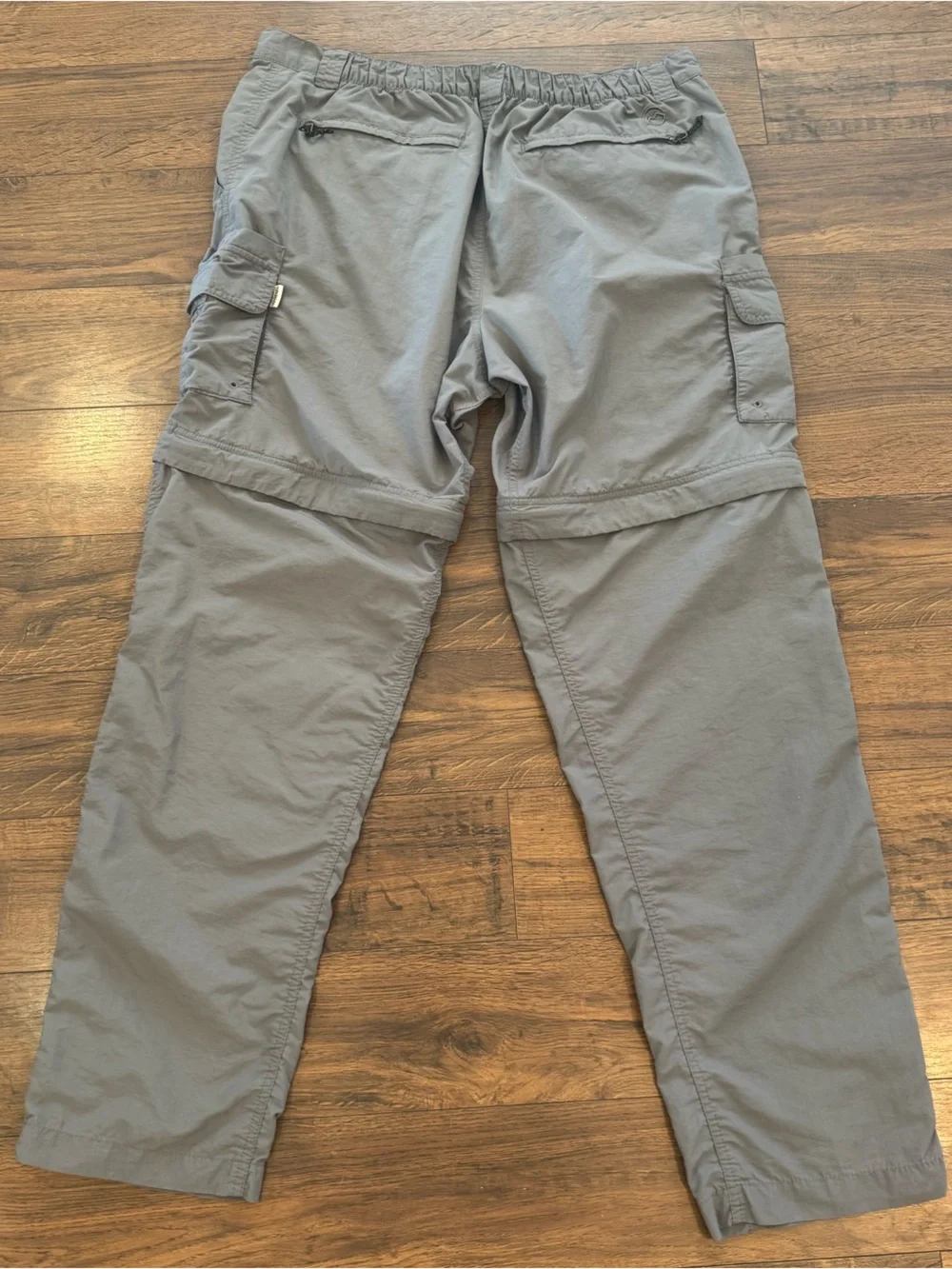MAGELLAN L Mens Fish Gear Convertible Pants Shorts Water Repellent Pockets Gray